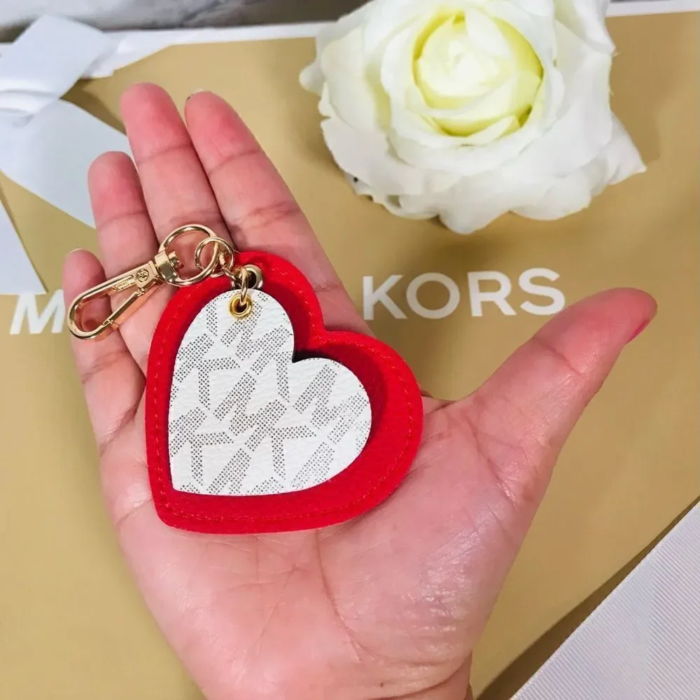 Michael kors HEART CHARM RED